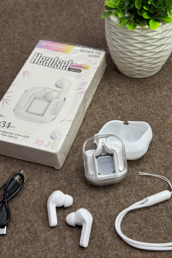 Air 31 Earbuds With Silicon Cover - Image 4